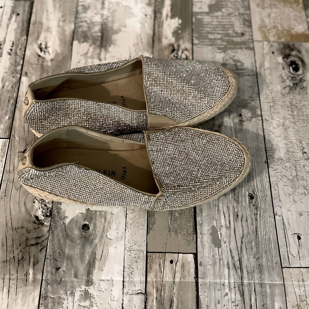Anne Klein I Flex Comfortable Soft Sparkle Loafer Flats in Women’s Size 10